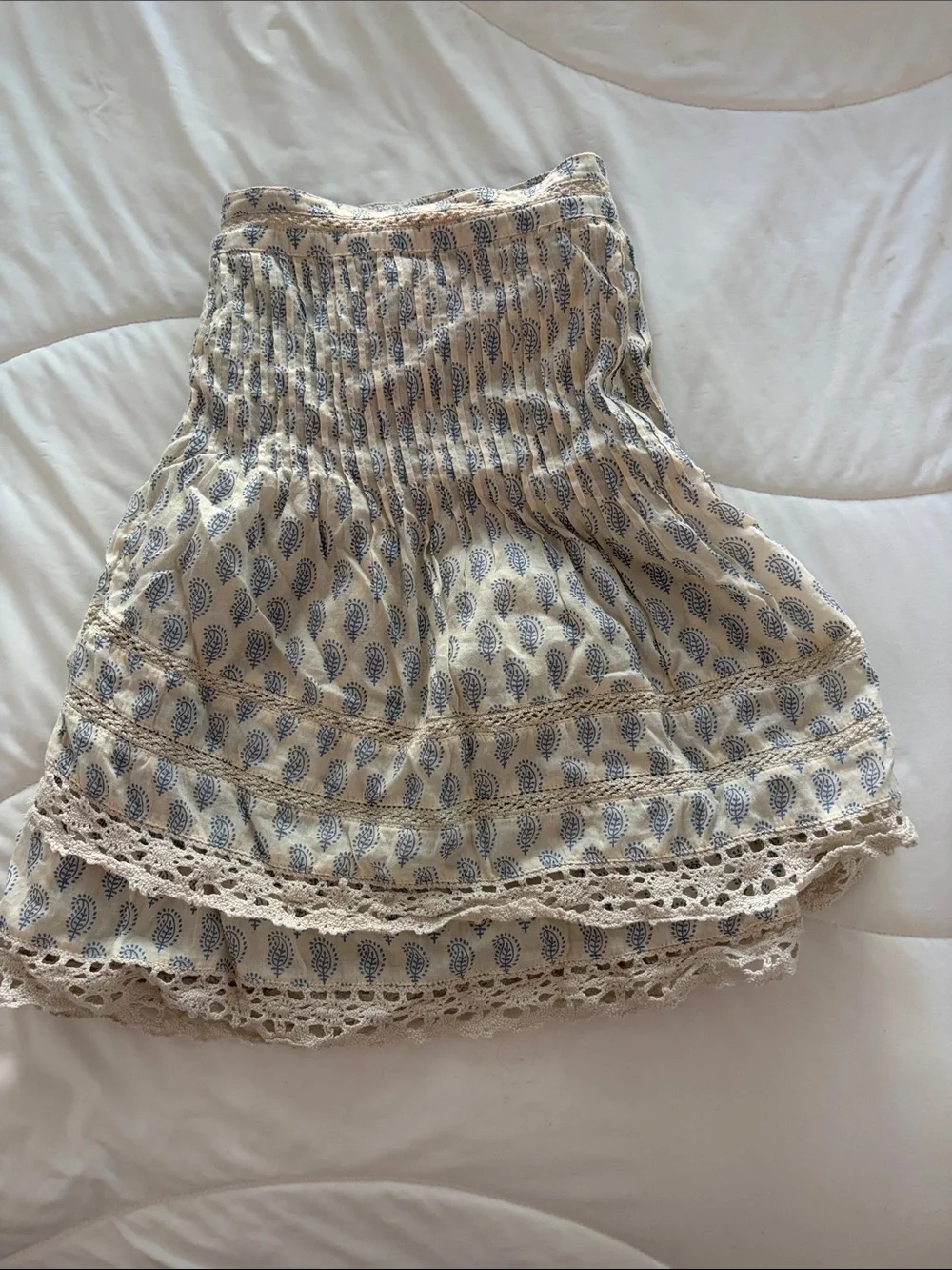 Free People Cream and Blue Paisley Lace-Trim Mini Skirt